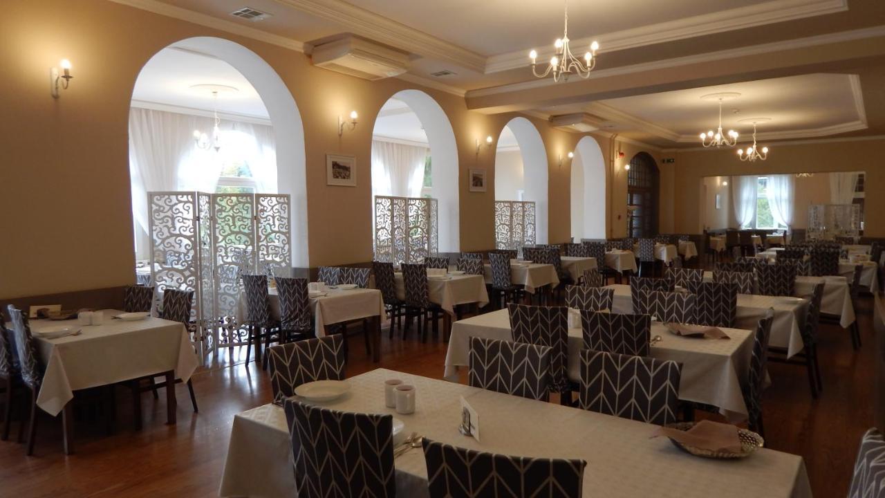 Dom Zdrojowy Hotel Swieradow-Zdroj Ngoại thất bức ảnh