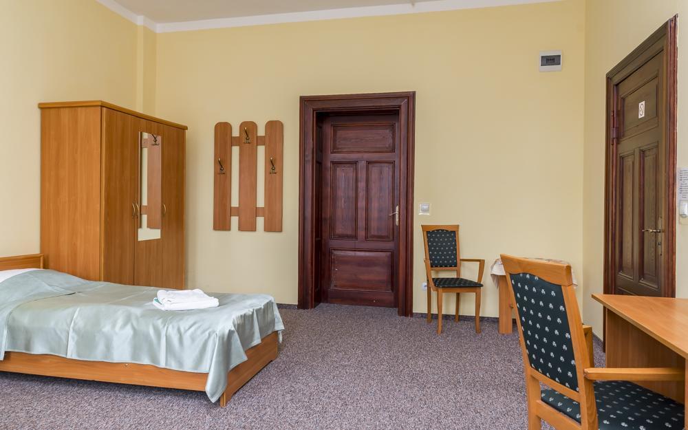 Dom Zdrojowy Hotel Swieradow-Zdroj Ngoại thất bức ảnh